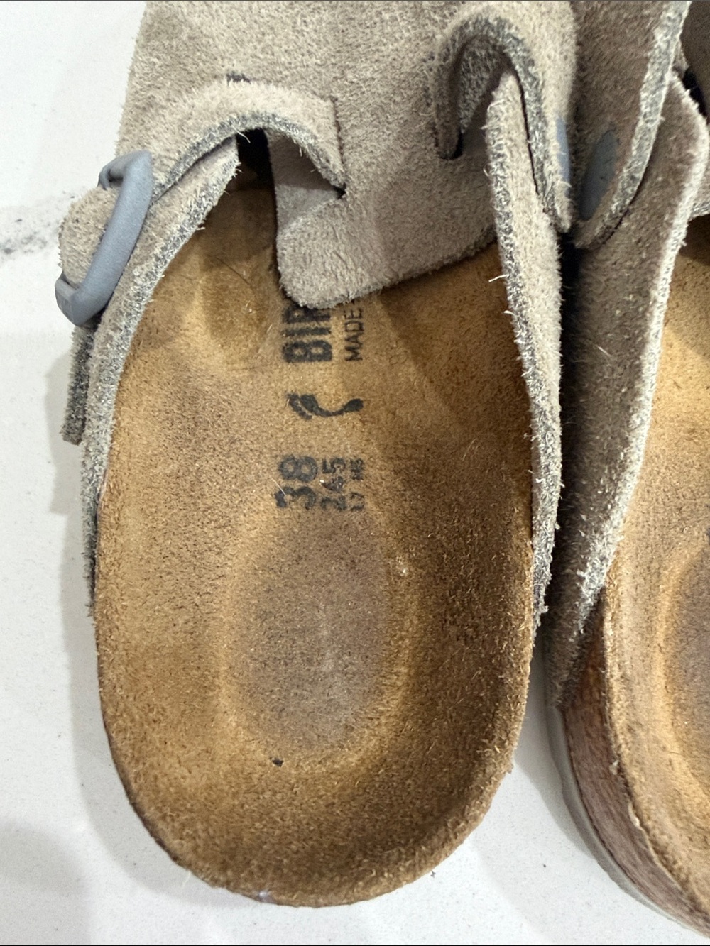 Birkenstock Suede Clog Mule in Taupe/Grey 38-7-7.5 W Men 5-5.5 - Picture 8 of 16